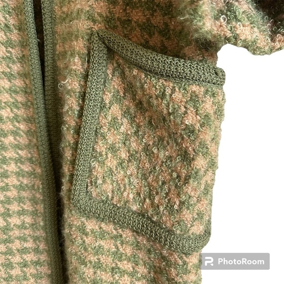 Vintage Solt of California Long
Houndstooth Print Coat - Picture 4 of 12